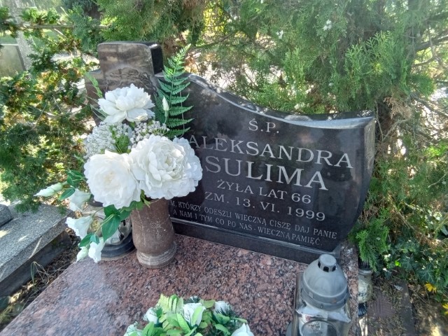 Aleksandra Sulima 1932 Puławy - Grobonet - Wyszukiwarka osób pochowanych