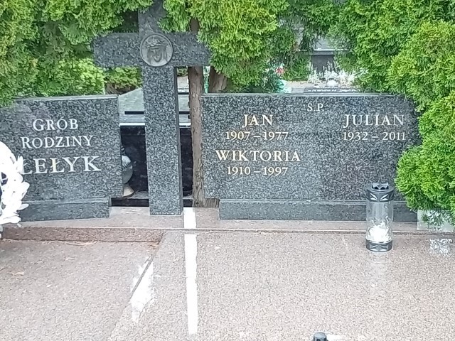 Jan Łełyk 1907 Puławy - Grobonet - Wyszukiwarka osób pochowanych