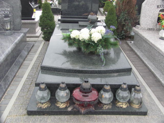 Teresa Olender 1926 Puławy - Grobonet - Wyszukiwarka osób pochowanych