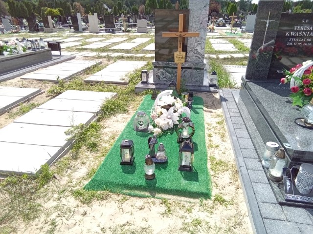 Grób Wojciech Nowak