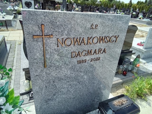 Dagmara Nowakowska 1989 Puławy - Grobonet - Wyszukiwarka osób pochowanych